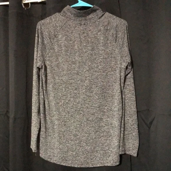 Under Armour Loose Half Zip size Small - Picture 3 of 4